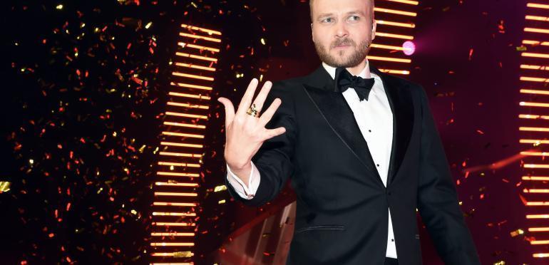 Arjen Lubach scoort Tipparade hit Top 40 nieuws